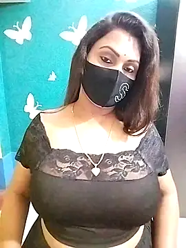 Snapshot of Riya_Sexy_Baby chatting on February 19, 2025, 1:06 pm Riya Sexy Baby online show from February 19, 2025, 1:06 pm