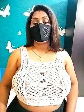 Snapshot of Riya_Sexy_Baby chatting on February 19, 2025, 4:11 pm Riya Sexy Baby online show from February 19, 2025, 4:11 pm