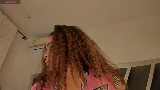 Samanntha Rose online show from September 29, 2025, 7:30 pm