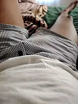 TornadoStorm35 online show from December 3, 2025, 6:54 am