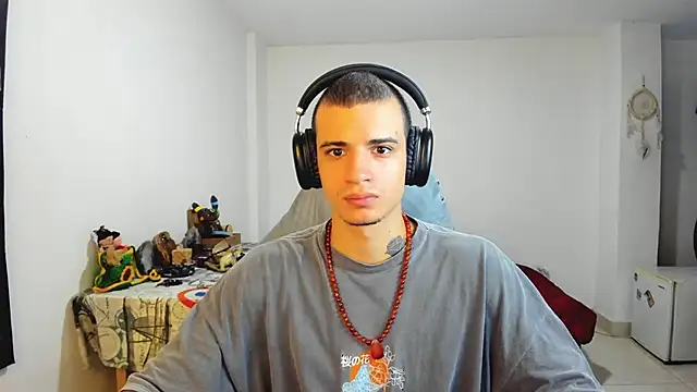 Balo lovers online show from March 18, 2025, 2:15 pm