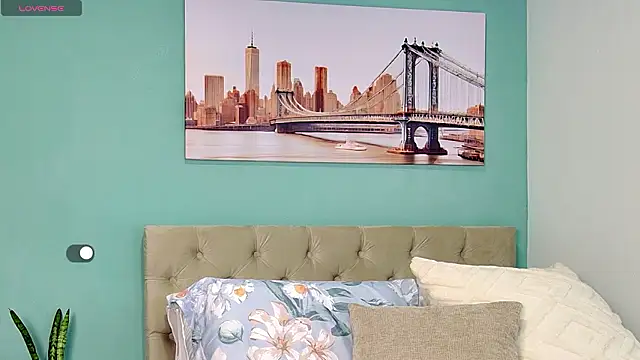 yanella fire online show from February 3, 2026, 11:04 am