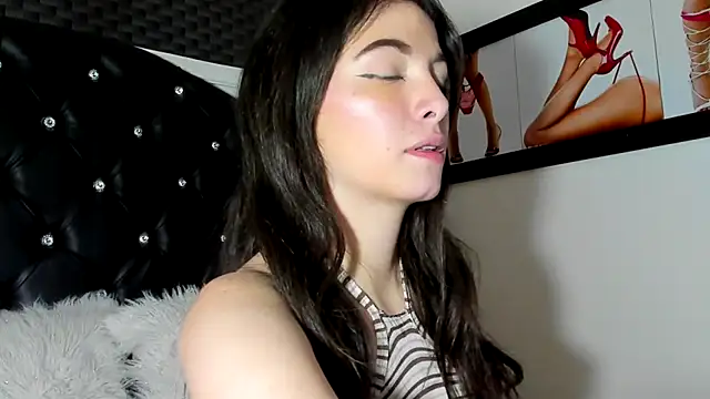 diana queen  online show from February 26, 2025, 9:05 pm