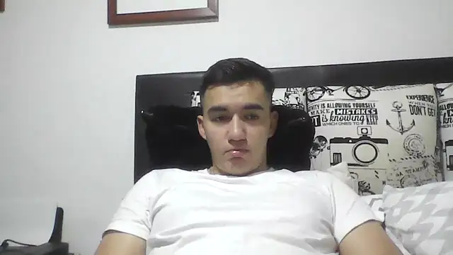 Estebitan vm online show from February 26, 2026, 3:05 am