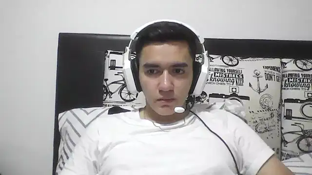 Estebitan vm online show from March 9, 2026, 3:54 am