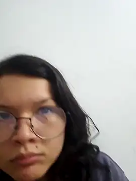 Snapshot of azumiichan chatting on February 8, 2026, 1:20 am azumiichan online show from February 8, 2026, 1:20 am