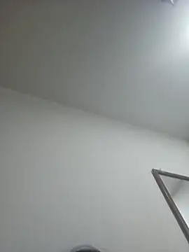 azumiichan online show from April 12, 2026, 12:15 am