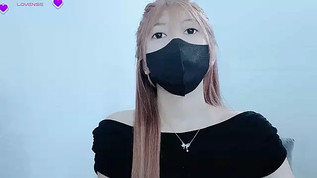 Snapshot of tanhxiu chatting on February 14, 2025, 1:51 pm tanhxiu online show from February 14, 2025, 1:51 pm