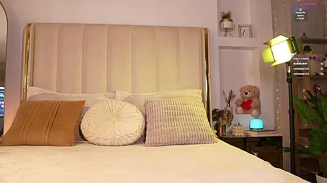 Sary hott online show from October 16, 2025, 11:28 pm