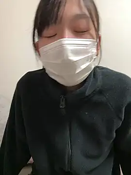 Snapshot of -Rinka- chatting on November 9, 2025, 3:10 pm -Rinka- online show from November 9, 2025, 3:10 pm