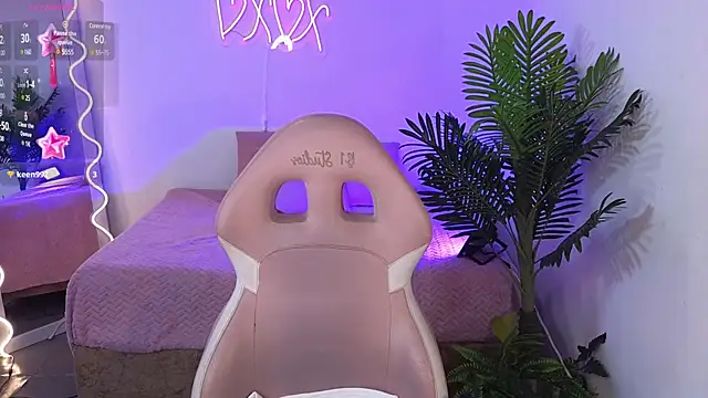 Chiara tay online show from February 18, 2025, 7:21 am