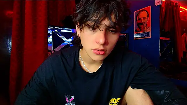 Snapshot of Luke_Howland chatting on September 11, 2025, 10:21 pm Luke Howland online show from September 11, 2025, 10:21 pm