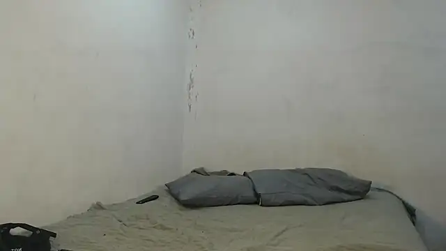 danielitopapuu online show from October 3, 2025, 9:50 am