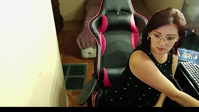 Carol Scottt online show from January 6, 2025, 9:19 am