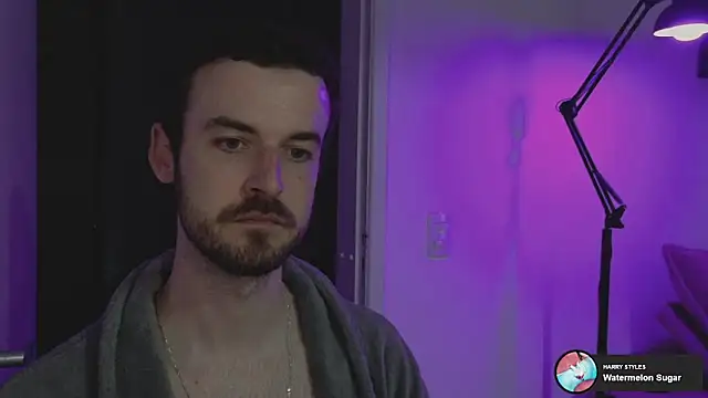 sexxxsutra online show from April 15, 2026, 11:05 pm