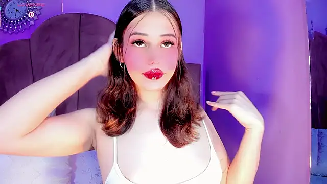 Snapshot of ValeriaAguilar chatting on February 21, 2026, 11:28 pm ValeriaAguilar online show from February 21, 2026, 11:28 pm