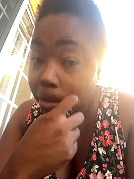 JCCaramelbarbie1 online show from October 8, 2025, 1:42 pm