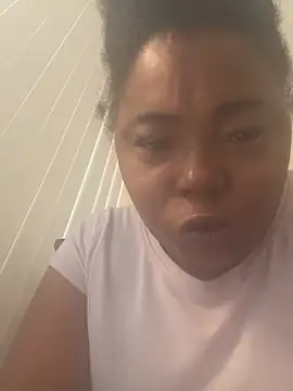 JCCaramelbarbie1 online show from July 6, 2026, 12:57 pm