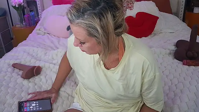 VegasDani online show from March 23, 2026, 1:37 pm