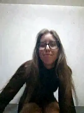 Snapshot of Sarah459 chatting on March 4, 2025, 7:11 pm Sarah459 online show from March 4, 2025, 7:11 pm