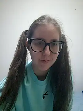 Snapshot of Sarah459 chatting on November 3, 2025, 6:42 pm Sarah459 online show from November 3, 2025, 6:42 pm