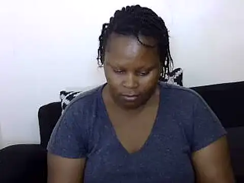 Snapshot of Pretty_lilly02 chatting on March 14, 2025, 8:38 pm Pretty lilly02 online show from March 14, 2025, 8:38 pm