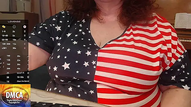 Snapshot of RoseRed69 chatting on February 5, 2025, 7:39 am RoseRed69 online show from February 5, 2025, 7:39 am