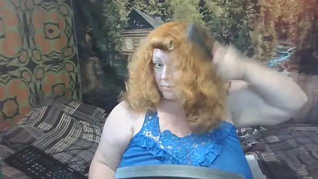 Snapshot of RoseRed69 chatting on July 11, 2026, 4:04 am RoseRed69 online show from July 11, 2026, 4:04 am