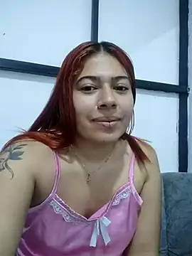 caro sweett online show from March 8, 2025, 11:27 am