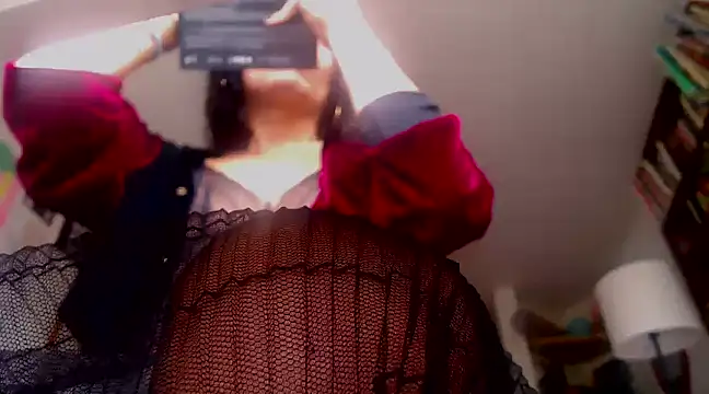 Zafiro subversiva online show from January 29, 2025, 2:10 pm