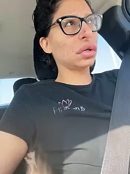 myloveforyouu online show from February 28, 2026, 4:19 pm