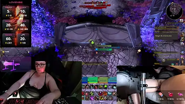 lili-hot-77 online show from April 12, 2026, 6:35 pm