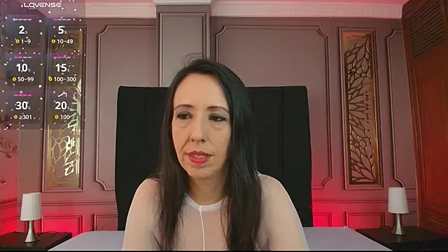 Bonnie  milf online show from October 1, 2025, 12:00 pm