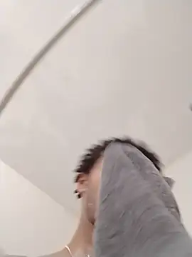 rayyymack online show from September 18, 2025, 4:31 pm