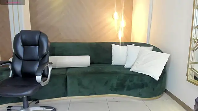 MariaHerrera  online show from March 23, 2025, 5:32 am