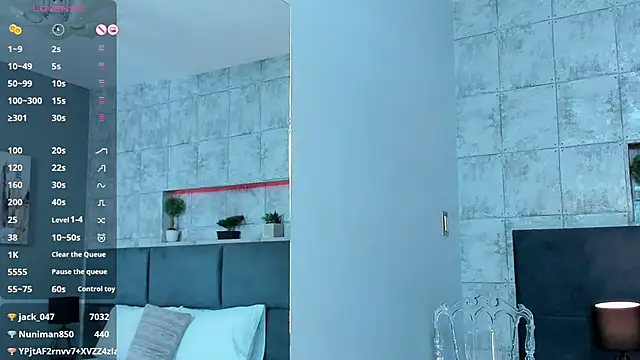 Snapshot of Salome_Diaz_ chatting on February 19, 2025, 4:22 pm Salome Diaz  online show from February 19, 2025, 4:22 pm