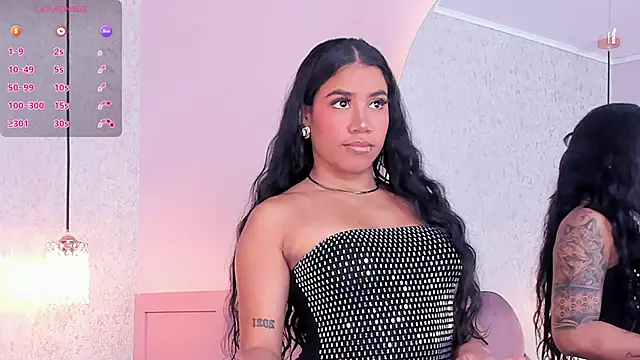 Snapshot of Salome_Diaz_ chatting on September 9, 2025, 5:18 am Salome Diaz  online show from September 9, 2025, 5:18 am