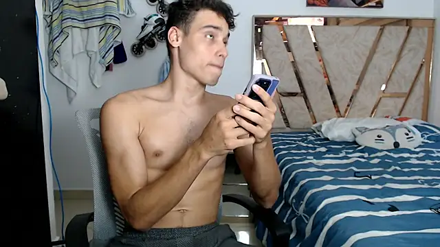 Babylin77 online show from February 4, 2026, 10:58 pm