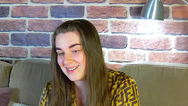 Sofia Hugs online show from May 16, 2026, 6:17 pm