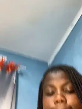 Snapshot of HornyxLadie chatting on January 10, 2025, 11:18 pm HornyxLadie online show from January 10, 2025, 11:18 pm