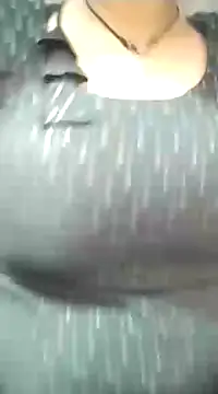 Snapshot of Indian-Nazia chatting on January 4, 2025, 9:43 am Indian-Nazia online show from January 4, 2025, 9:43 am