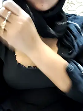 Indian-Nazia online show from November 24, 2025, 6:18 pm