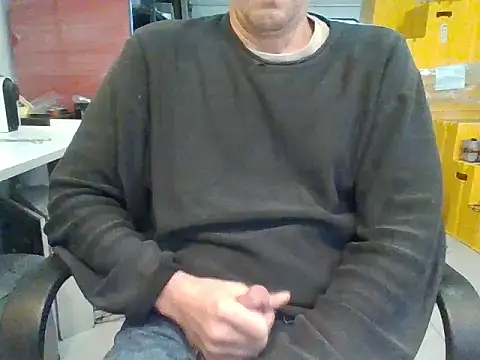 Raimundo1971 online show from November 12, 2025, 2:17 pm