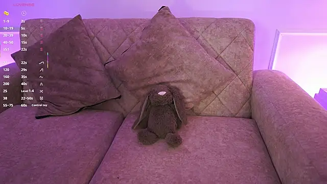 Anybuny online show from April 9, 2026, 11:37 am