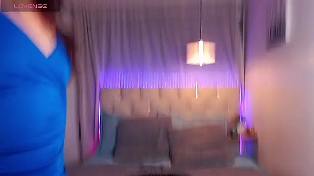 Snapshot of PoisonIvy15_ chatting on January 8, 2025, 6:09 am PoisonIvy15 online show from January 8, 2025, 6:09 am