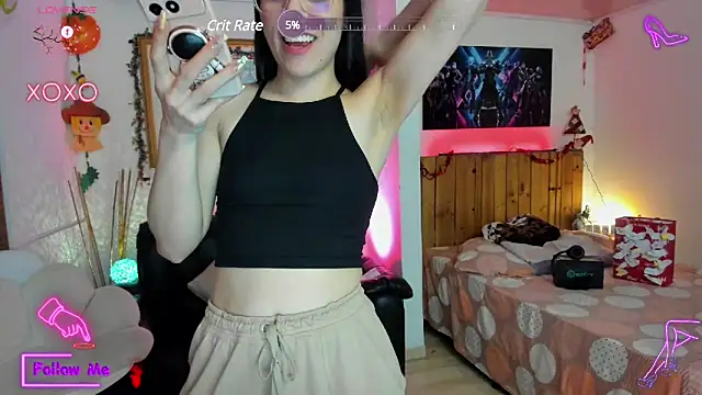 LauGrayJ online show from February 25, 2025, 8:25 am