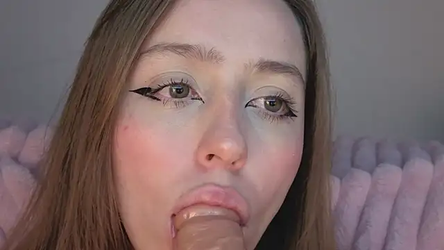 SofiaGc online show from October 4, 2025, 3:37 am