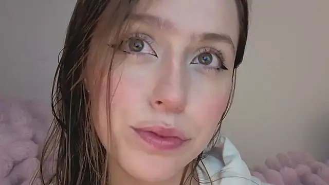 SofiaGc online show from October 22, 2025, 3:51 am