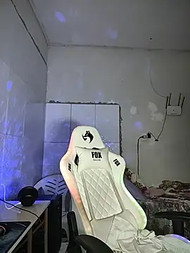 Snapshot of dani123unica chatting on February 5, 2026, 10:42 am dani123unica online show from February 5, 2026, 10:42 am