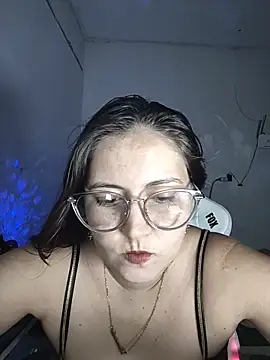 Snapshot of dani123unica chatting on March 9, 2026, 10:58 pm dani123unica online show from March 9, 2026, 10:58 pm